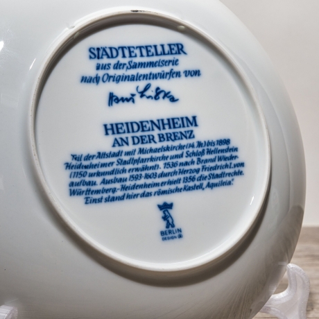 Sammelteller, Städteteller: Heidenheim an der Brenz - Berlin Design - blaues Porzellan  - Made in Germany - mit Karton - 8D1 - TOP Zustand