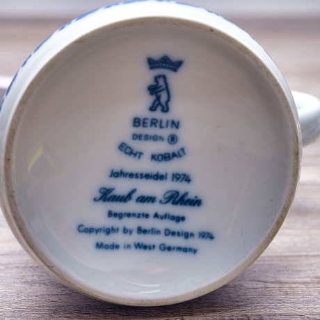 Sammelkrug Berlin Design - Serie: Jahresseidel - Kaub am Rhein - blaues Porzellan - Made in Germany - 9D3 - TOP Zustand