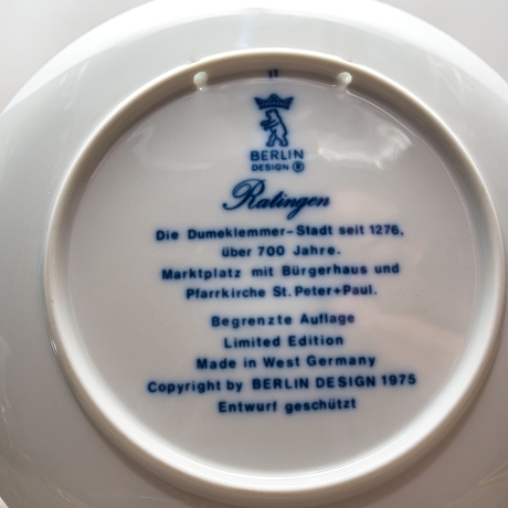 Sammelteller Berlin Design - Ratingen, die Dumeklemmer-Stadt seit 1276 - blaues Porzellan - Made in Germany - 9D2 - TOP Zustand