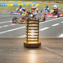 UNIKAT: Tischlampe aus Gokart Achslager Aufnahmen gebaut. Handmade in Germany! Einzelstück mit Zertifikat. Ideales Geschenk für Racing Fans