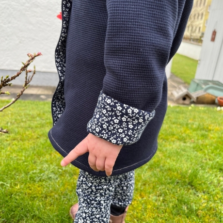 Visuell Design - Jacke Übergangsjacke Frühling Sommer Waffelstrick Blumenwiese blau Kinder