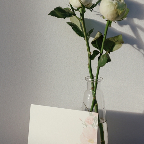 Briefpapier Set + passende Umschläge mit Rosen Look. DIN A4