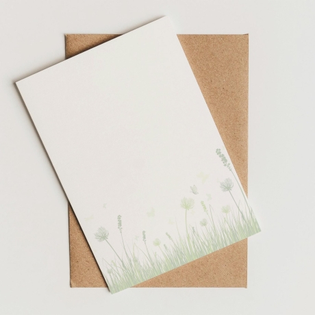 Briefpapier Set + passende Umschläge mit Wiesen Look. DIN A4