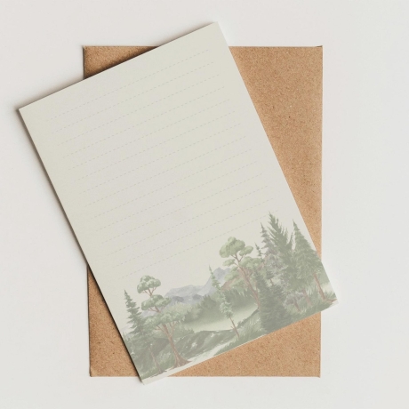 Briefpapier Set + passende Umschläge im Wald & Berge Look. DIN A4