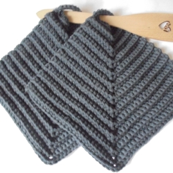 Topflappen im 2er Set aus antrazitfarbenem Baumwollmischgewebe 