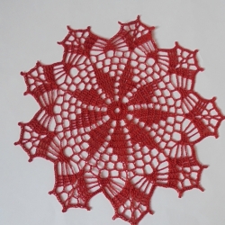 Häkeldeckchen aus Baumwolle-handgehäkelt-handgemacht-Handarbeit