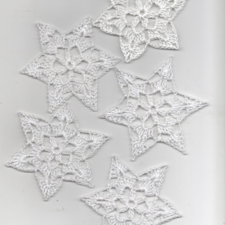 Häkelsterne-Weihnachtssterne-7er Set Sterne/Schneesterne in weiß