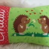 Kissen Igel Igelliebe Dots rot Kringel grün & Wunschnamen W994