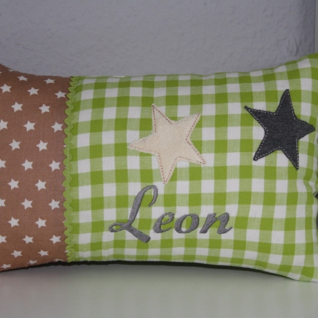 Kissen 2 Sterne beige Sterne grün karo 1 & Wunschnamen W1148
