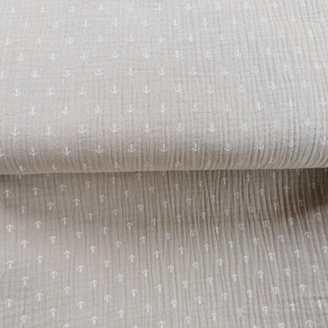 Reststück: maritimer Musselin Stoff beige mit weißen Ankern; ca. 1,1m