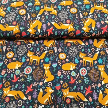 French Terry Stoff Druck orangener Fuchs mit Blüten mit Vögeln, Blüten und Farnen auf marineblauem Hintergrund