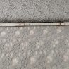 Spitze mit Bogenkante, uni grau