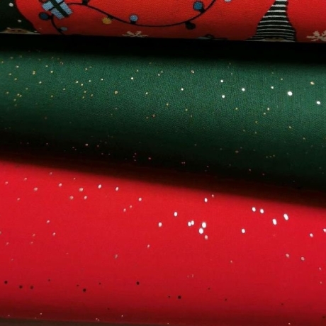 Reststück: Baumwoll Stoff Wichtel Weihnachten Geschenk Lichterkette grün rot; ca. 0,5m