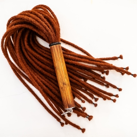 Rasta/Mahagoni. 61cm/24 Dreadlocks - Flocker