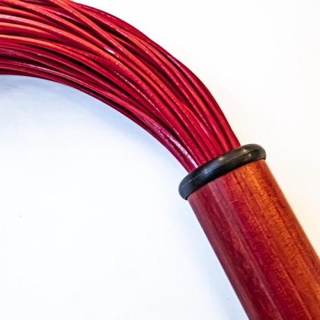 Spaghetti/Pomodoro. 61cm/24 Leder-Flogger