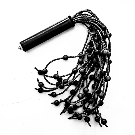 Mini/Marbles/Ebony. 43cm/17 Flogger