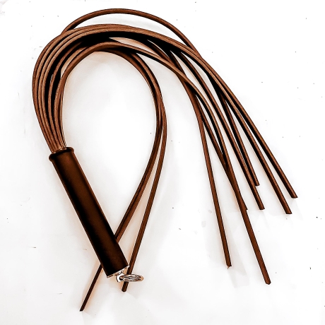 Peitsche Buffalo Gals/Hard&Heavy/Brown (76cm/30) aus hartem Büffelleder. BDSM