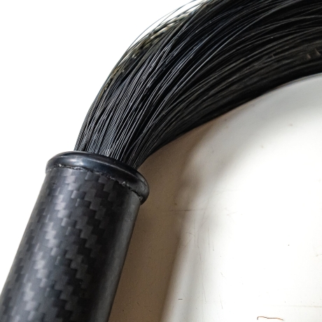 Flogger Carbon aus Carbon-Monofilament (61cm/24). BDSM vegan