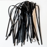 Shiny, Shiny. 61cm/24 Flogger aus Glanz-Stiefelleder