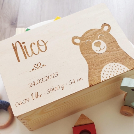 Personalisierte Erinnerungskiste Baby mit Namen Geburt Taufe Baby