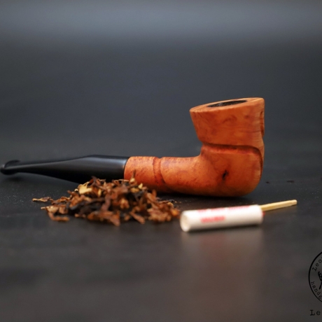Half-Bent Belgique Bruyere Tabakpfeife / frei Hand geschnitzt 