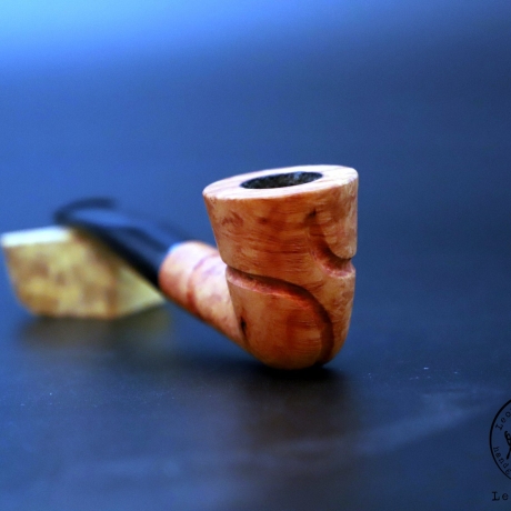 Half-Bent Belgique Bruyere Tabakpfeife / frei Hand geschnitzt 