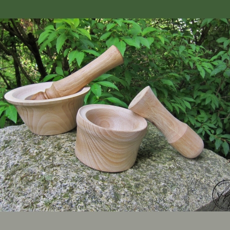 Holz-Mörser / einzigartige Handarbeit / Unikat-Mörser mit Stößel