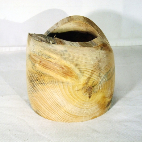 kleine Holzschälchen aus Astgabelung mit toller Maserung