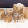 Montessori-Turm / Würfel Material aus verschiedenen Hölzern