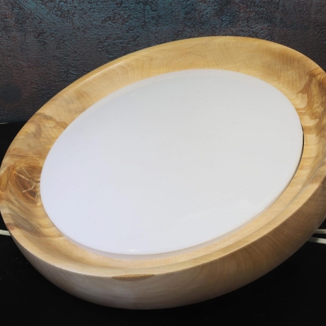 Moderne, helle, große Holzlampe aus Birke / hellem LED Licht