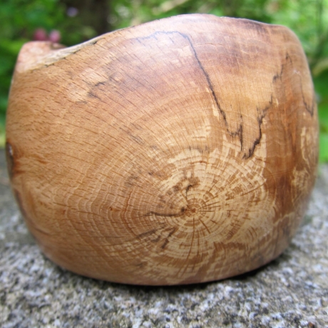 Holzschälchen aus einer Astgabelung, gestocktem Buchenholz
