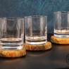 3 Whisky-Gläser mit Holz-Untersetzer / Handarbeit / Kunsthandwerk