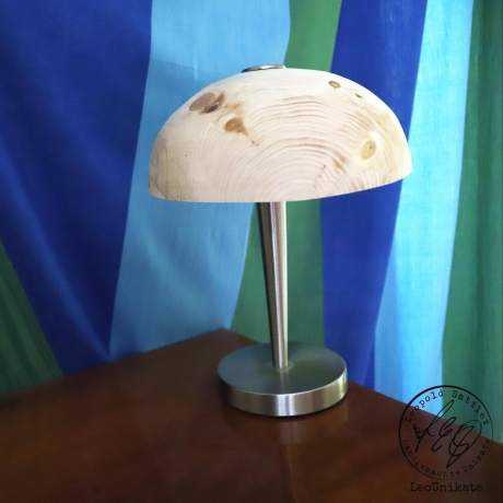 Tischlampe Touch mit Tannen-Holz- Lampenschirm hach dünn