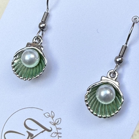Muschel Perle Ohrringe aus Polymer Clay, maritimer Sommerschmuck