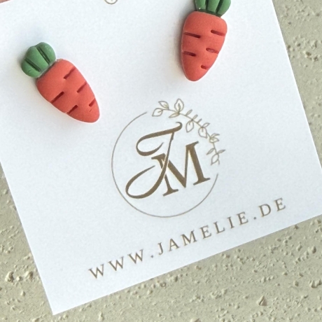 Karotten Ohrringe aus Polymer Clay – handgemachte Ohrstecker