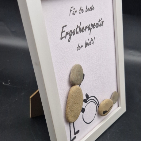 Liebevoll handgefertigtes Steinbild als Geschenk für die Ergotherapeutin