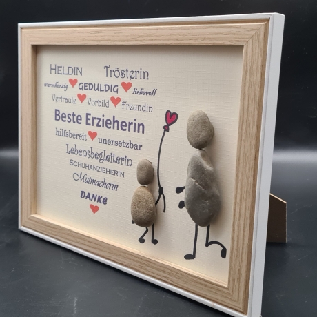 Liebevoll handgefertigtes Steinbild als Geschenk zum Abschied vom Kindergarten für die Erzieherin