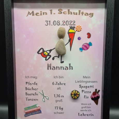 Liebevoll handgefertigtes Steinbild als Geschenk für das Schulkind (Mädchen) - Meilenstein - personalisiert - 3 Rahmenfarben wählbar