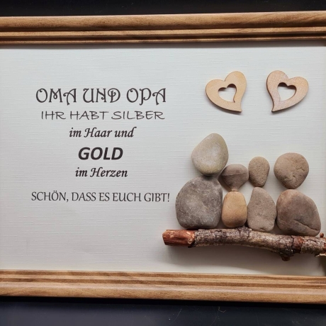 Liebevoll handgefertigtes Steinbild Oma und Opa ... silber und gold