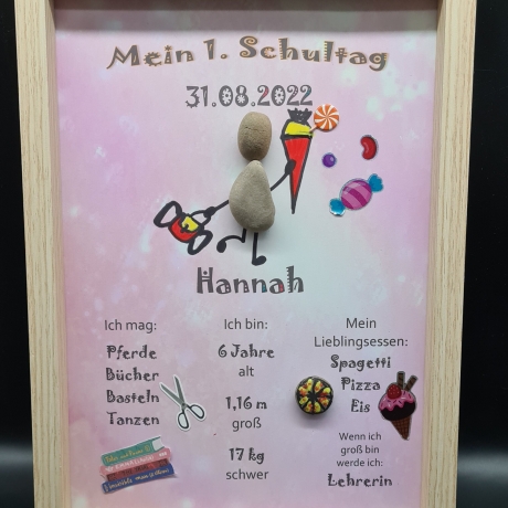 Liebevoll handgefertigtes Steinbild als Geschenk für das Schulkind (Mädchen) - Meilenstein - personalisiert - 3 Rahmenfarben wählbar