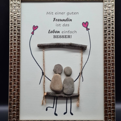 Liebevoll handgefertigtes Steinbild für die beste Freundin