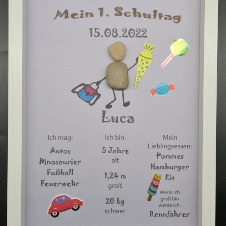 Liebevoll handgefertigtes Steinbild als Geschenk für das Schulkind (Junge) - Meilenstein - personalisiert - 3 Rahmenfarben wählbar wählbar