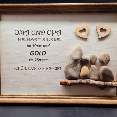 Liebevoll handgefertigtes Steinbild Oma und Opa ... silber und gold