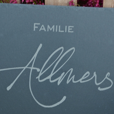 Personalisiertes Türschild (L30xB20 cm) mit Gravur | Namensschild