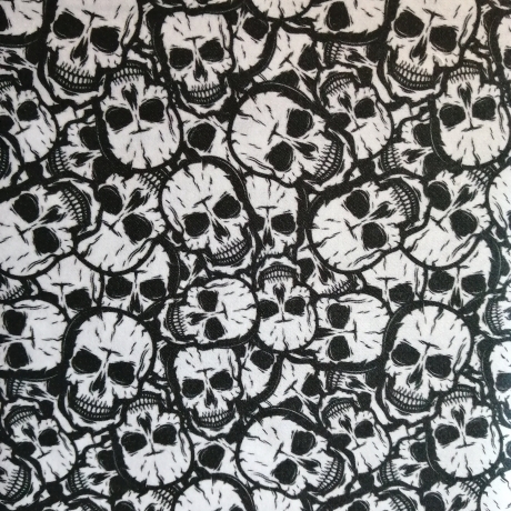 Webware, Baumwollstoff, Stoff, schwarz mit weißem Totenkopf