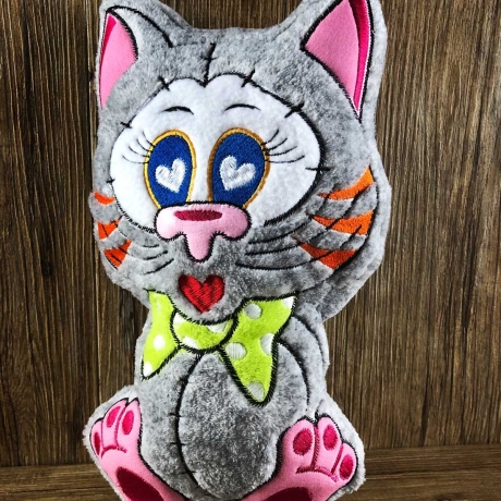 Stickdatei ITH Katze KARLO für Rahmen 16×26 cm
