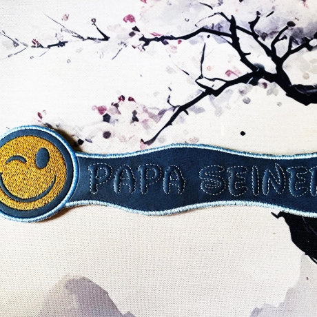 Stickdatei 3D-Anhänger PAPA SEINER, 3D-Stick, Lesezeichen