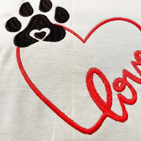 Stickdatei Loveherz simple und Hundepfote in 6 Größen