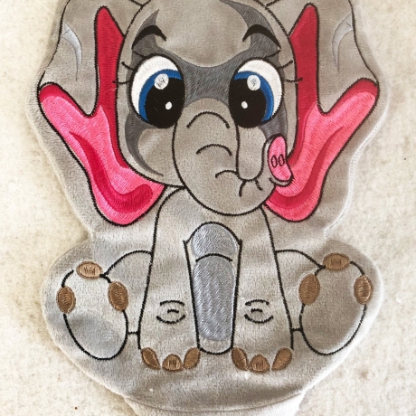 Stickdatei ITH Elefant Betty für Rahmen 16×26 cm