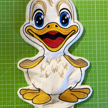 Stickdatei ITH Ente Duggy für Rahmen 16x26 cm